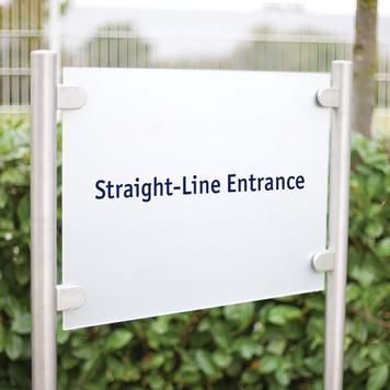 Natpisna tabla za firme „Straight-Line Entrance”
